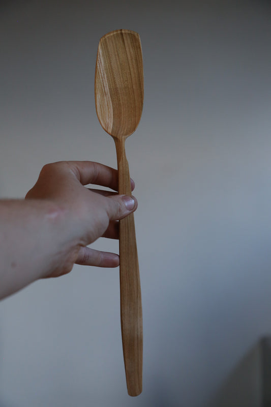 Chery Cooking Spoon with Heart and Sapwood Contrast