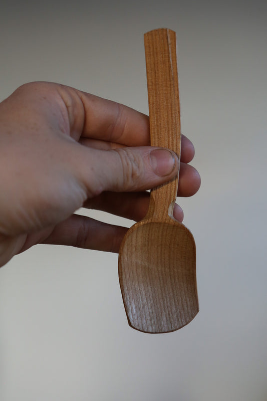 Wonky Cleft Cherry Scoop