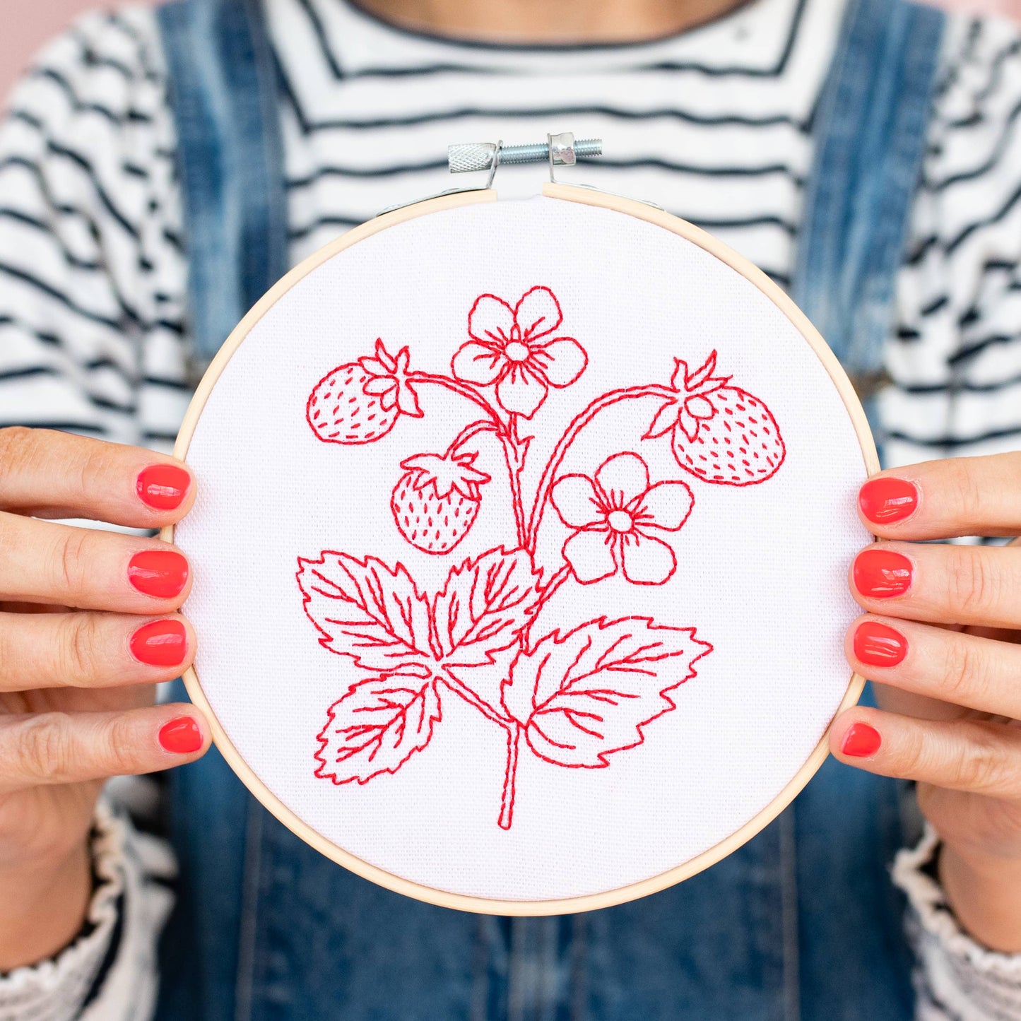 Strawberry Embroidery Hoop Kit